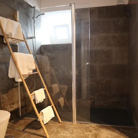 Aba Da Serra - Abrigada