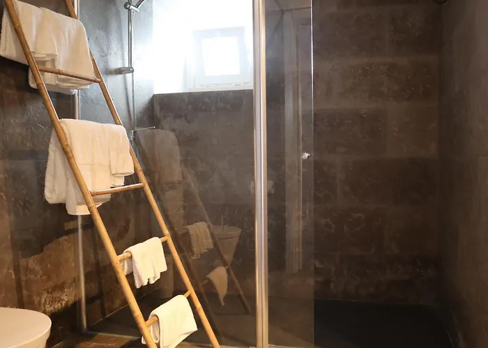 Aba Da Serra - Abrigada